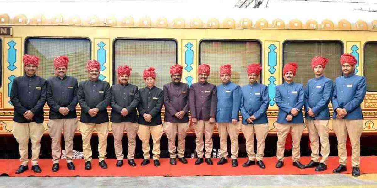 Palace on Wheels Train: A Royal Experience Across India