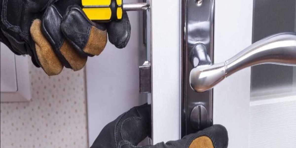 Emergency Locksmith Dubai: Fast, Reliable & 24/7 Services