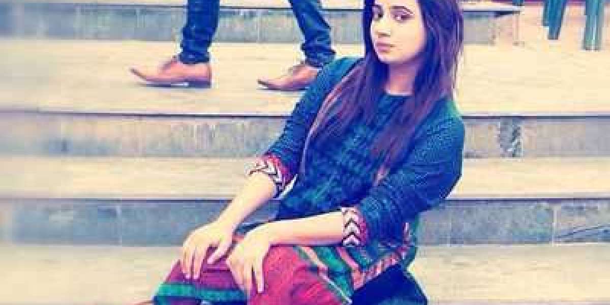 Hyderabad Escorts | Hire Call Girls Service in Hyderabad - Clofk