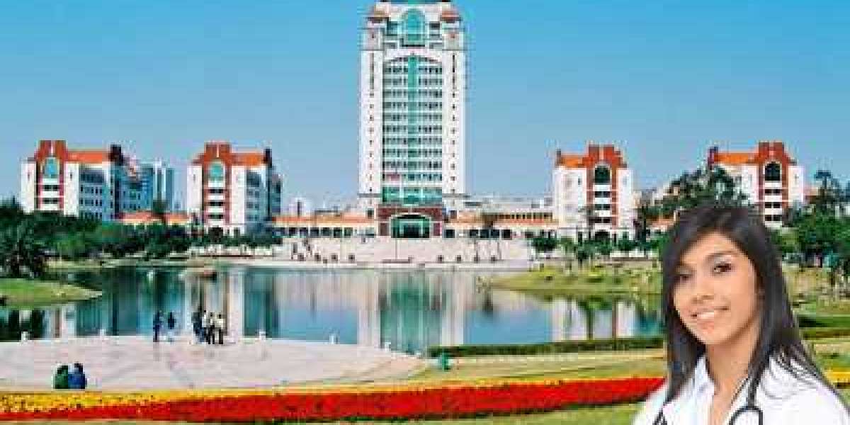 How to Choose the Best MBBS College: A Complete Guide for Aspiring Doctors
