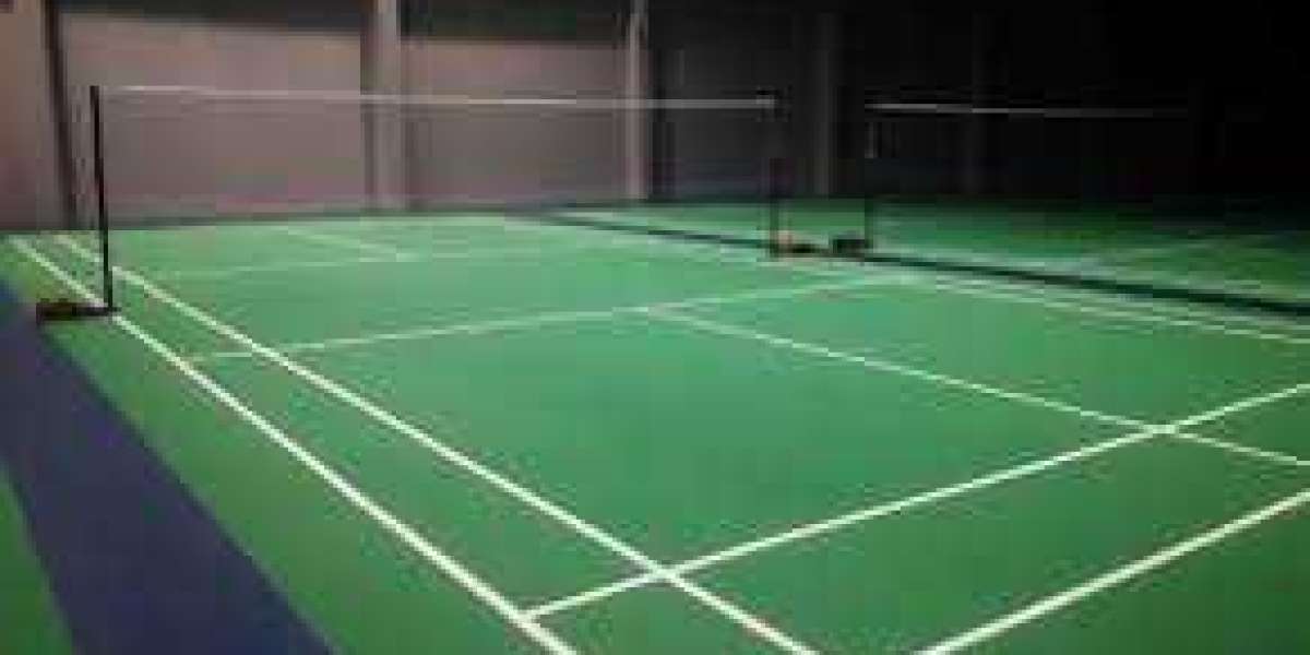 The Ultimate Guide to Choosing the Right Badminton Court Builders and Flooring Materials