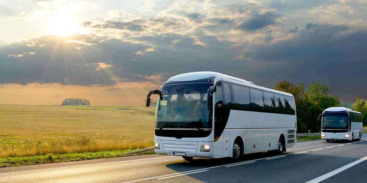 Thinking of Group Travel? A 30 Seater Coach Could Be Ideal!