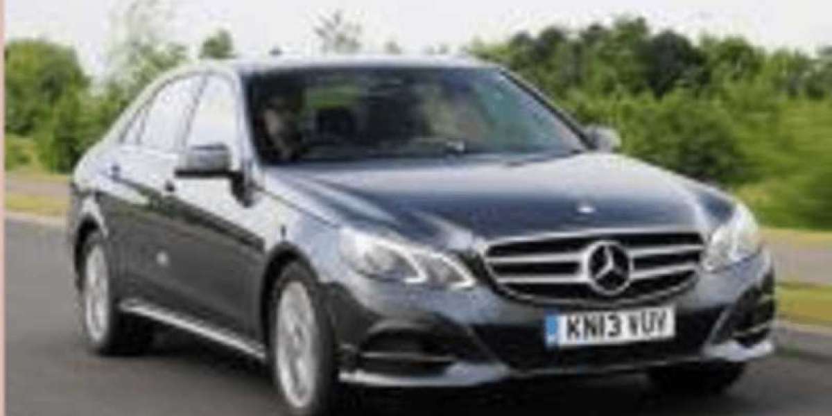 Smooth and Stress-Free Travel: Booking Your Heathrow to Birmingham Taxi