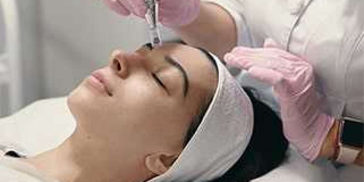 Dubai Skin Clinics: Redefining Skincare Standards in 2025