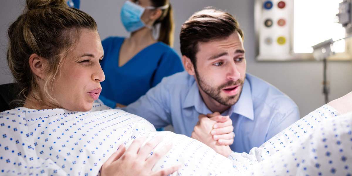 Surrogacy Services That Support Intended Parents And Surrogates