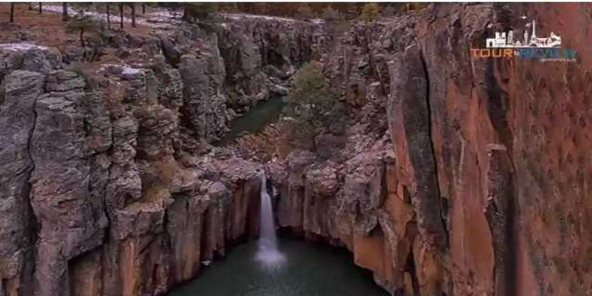Chasing Stillness and Beauty: Your Ultimate Guide to Sycamore Falls AZ with Tour To Review