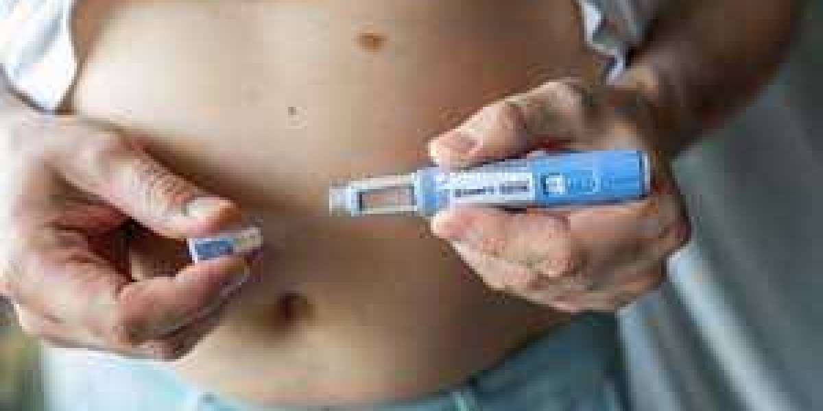 Fat Loss Injections: Are Needle-Based Solutions the Future of Weight Management?