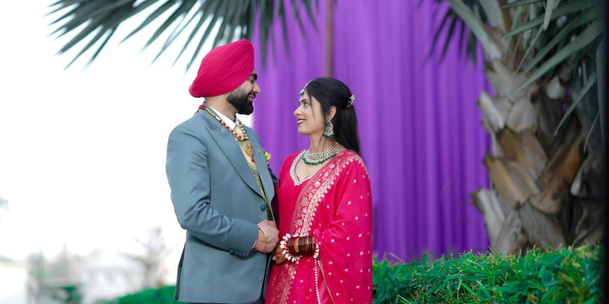 Evolving Groom Fashion in Punjabi Culture – Then vs. Now