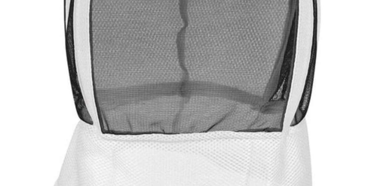? Beekeeping Veil with Hat – Complete Face, Head, and Neck Protection for Safer Beekeeping