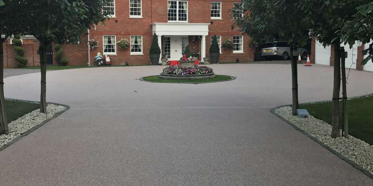 Resin Driveway: A Stylish and Durable Solution by Flexflooring
