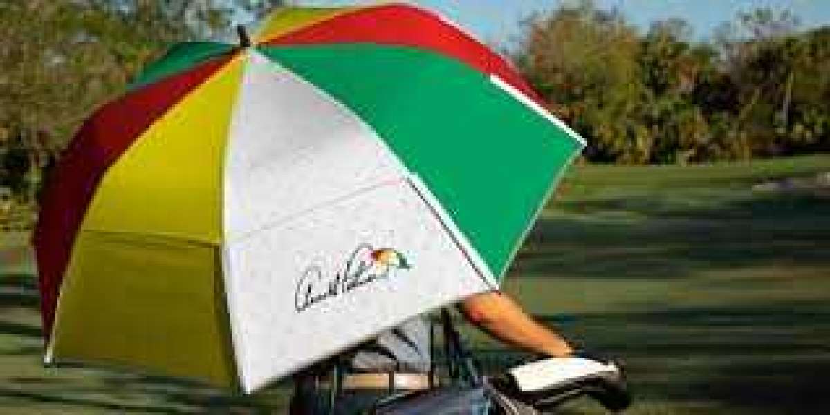 Smart Tips for Picking an Umbrella That Won’t Let You Down