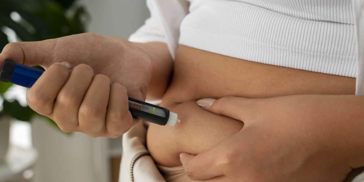 Exploring the Expanding Scoliosis Drugs Market and Its Impact on Patient Care