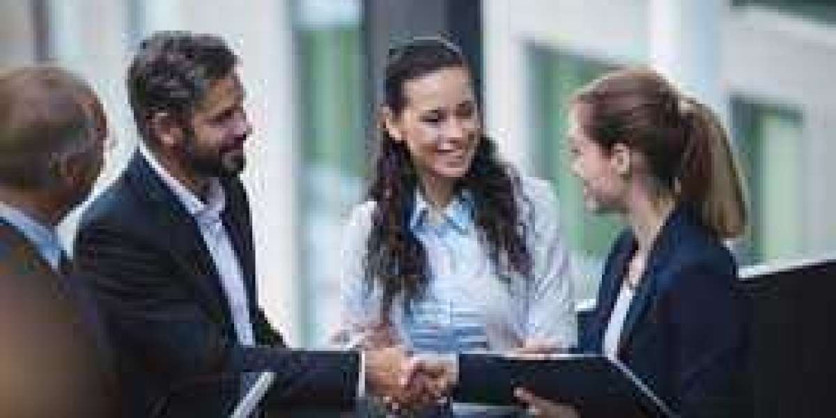Outplacement Firms, Outplacement Services: Essential Support for Career Transitions