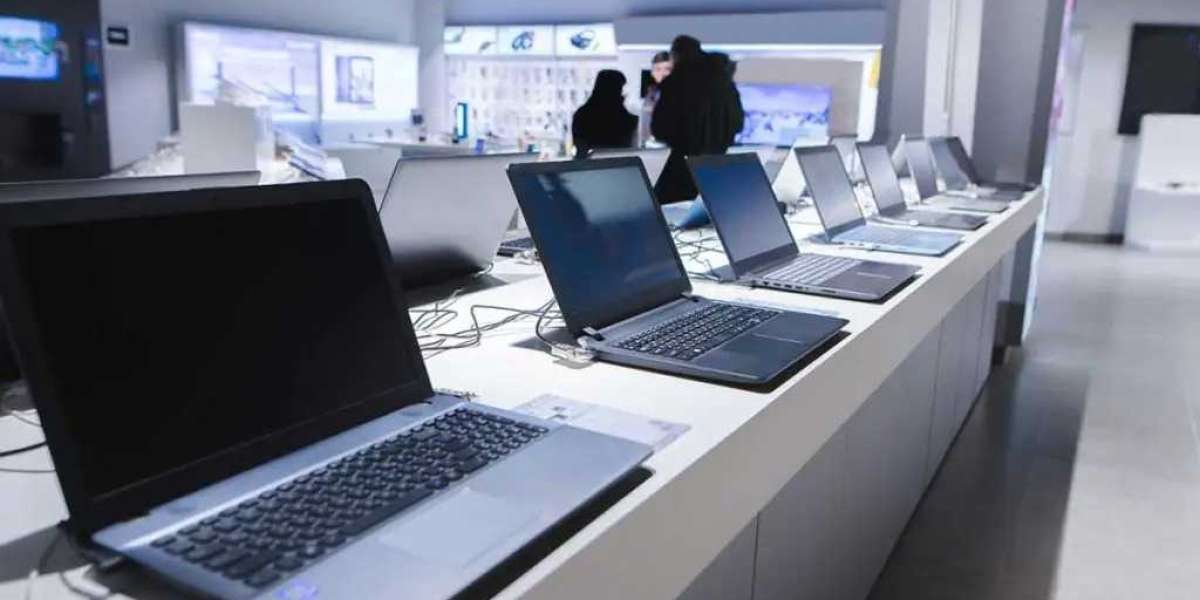 Valutazione dell’Esperienza Cliente nei Punti Vendita e Controllo tramite Mystery Shopping in Italia