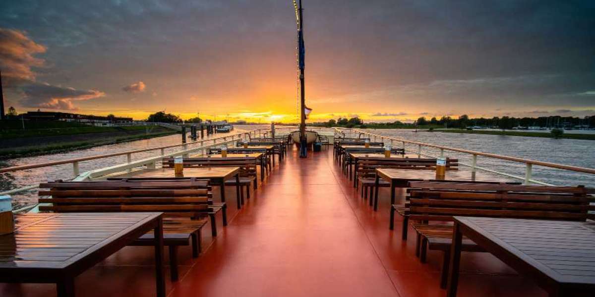 Exploring Egypt’s Legendary Past Through Curated Egypt Vacation Packages