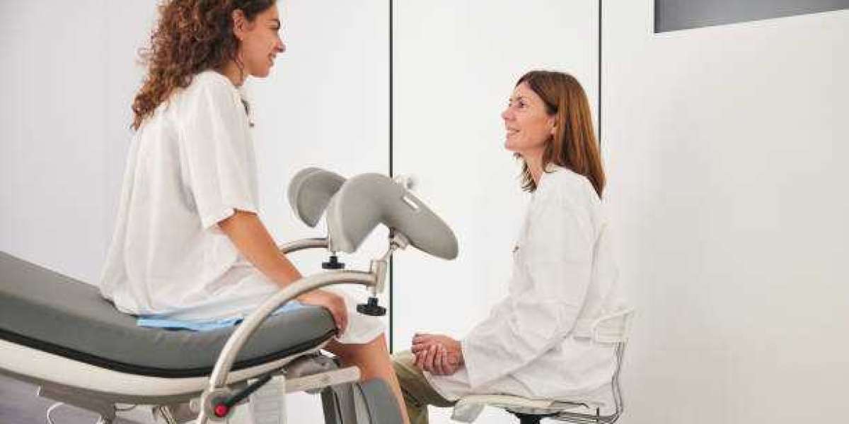 What Are the Causes and Symptoms of Female Infertility?