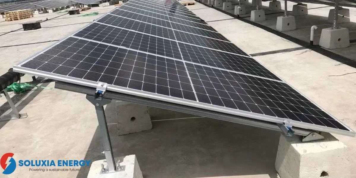 Roof Solar Panels in Pakistan 2025 – A Complete Guide for Homeowners