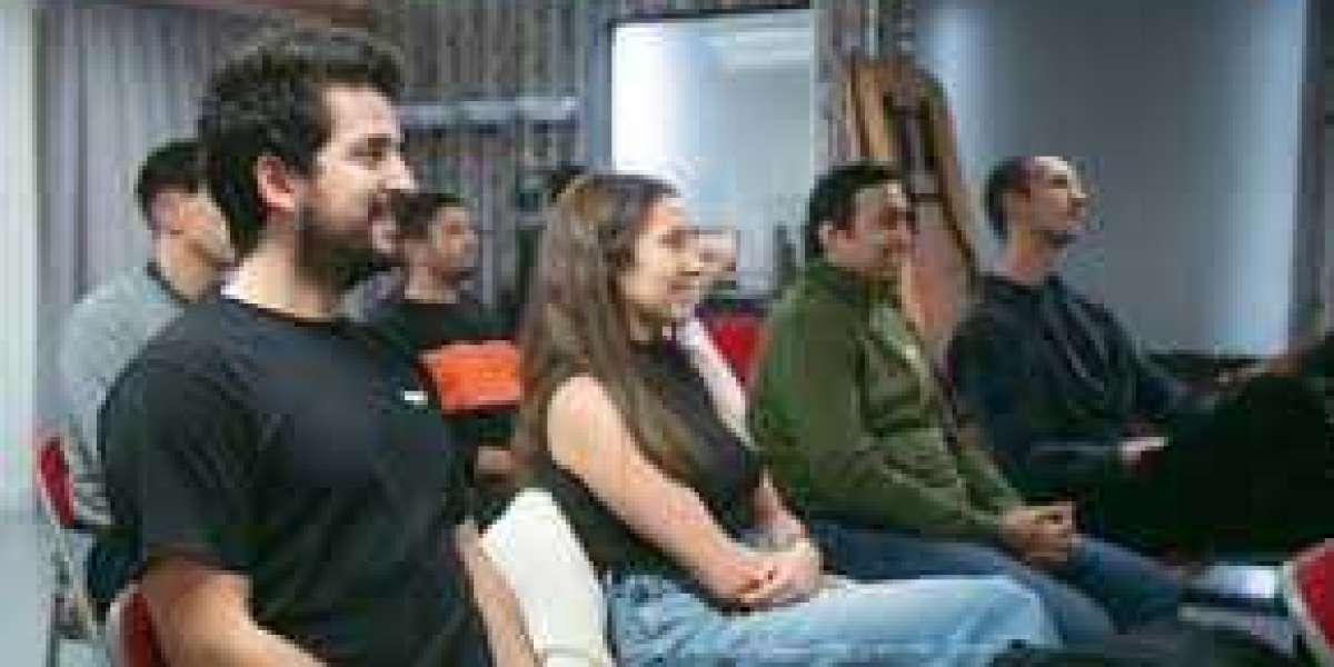 Why The School of Connection is Changing Public Speaking Education