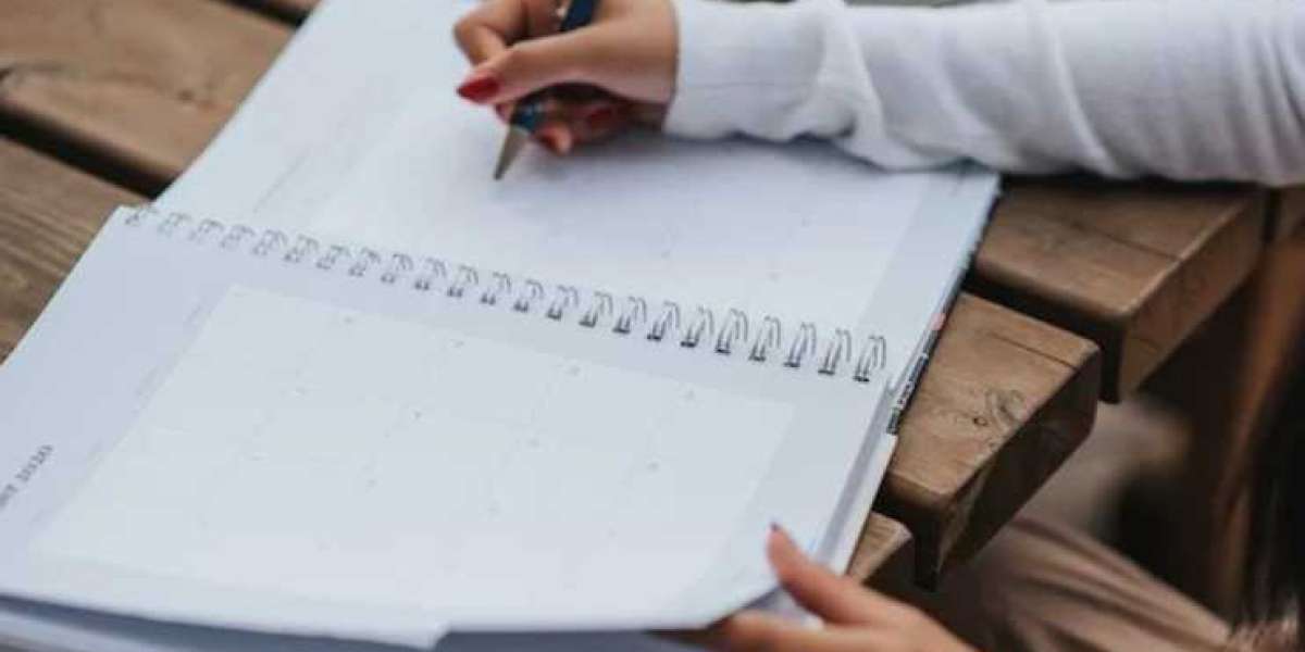 Why Working Professionals Need To Consider the Best Online Exam Help
