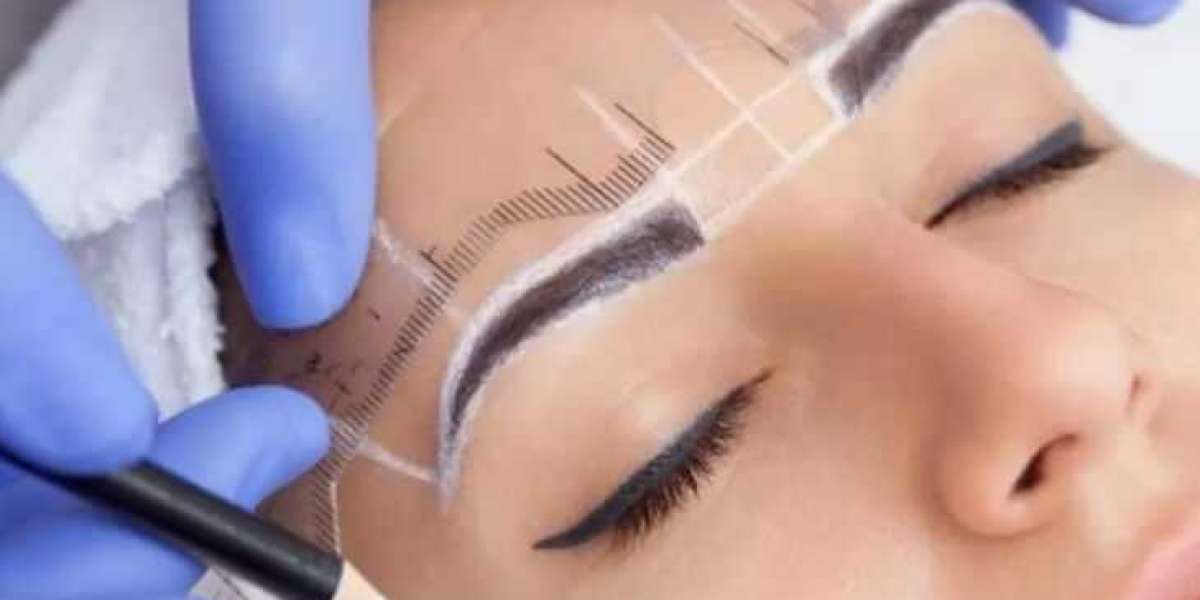 Brow Lift in Delhi at Handa Aesthetic