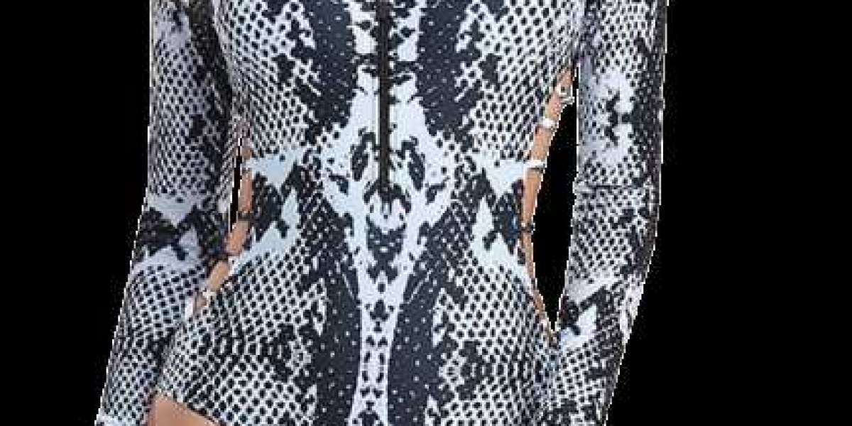 Rash Guard Shirt – Sun Protection, Comfort & Durability