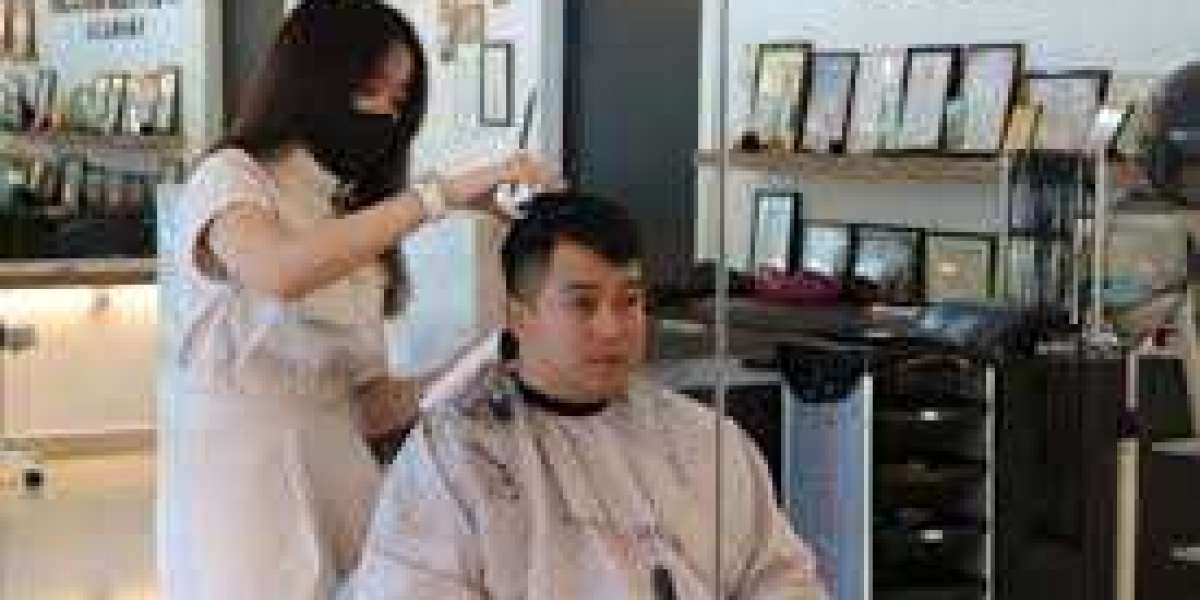 Learn from Experts at GLOBALSTORY College in Malaysia: Your Path to Professional Beauty Success