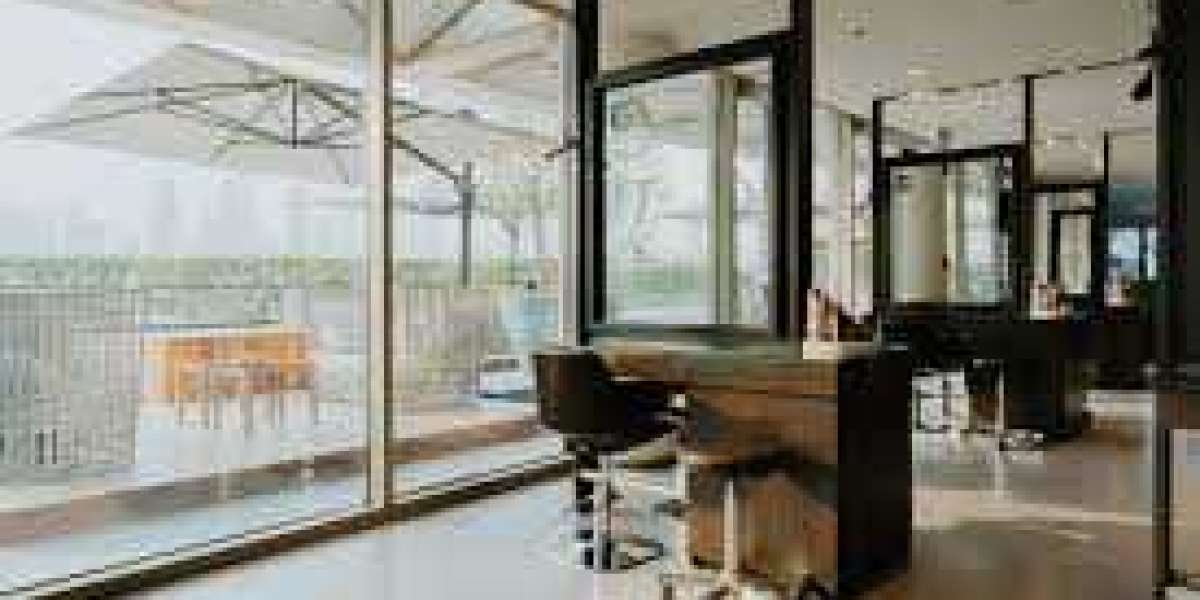 Unlock Your True Beauty: Best Hair Salon in Dubai & Gel Nail Extensions