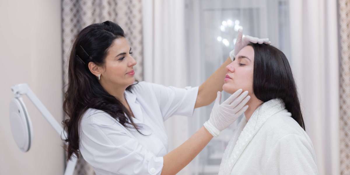Best Dermatologist in Delhi for Anti-Aging Treatment – Rejuvenate Your Skin with Expert Care