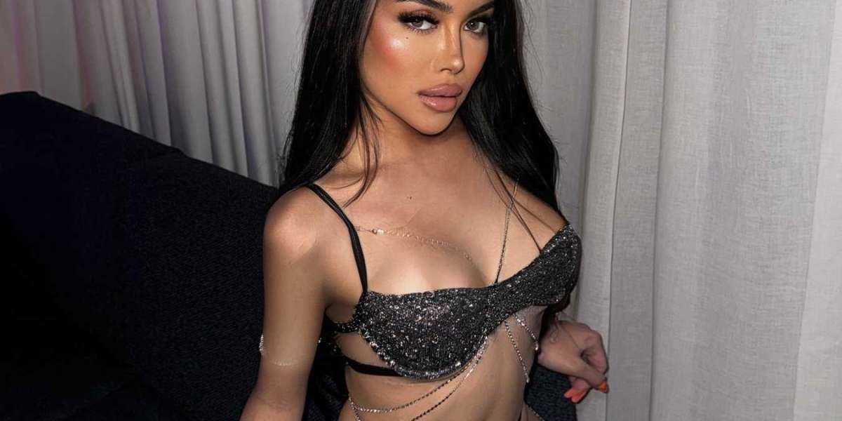 A Mesmerizing Al Ain Escort Awaits You For An Unforgettable Experience