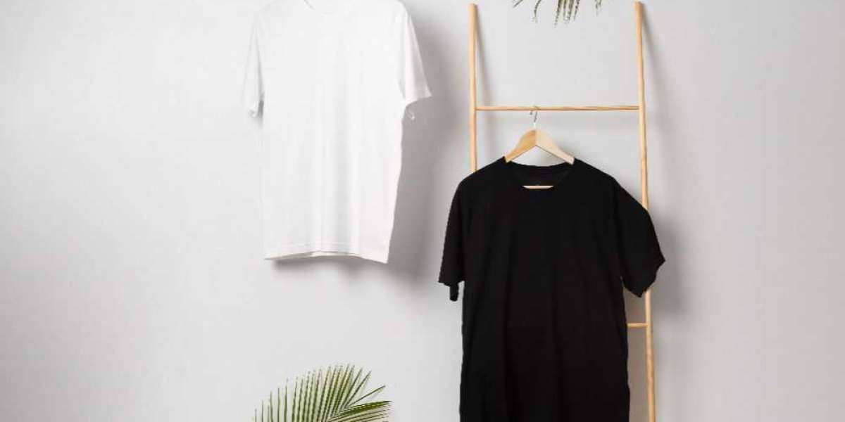 How Can I Sell Shirts Online in Pakistan?