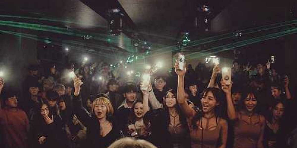 Malam Lively dengan Fasilitas Modern