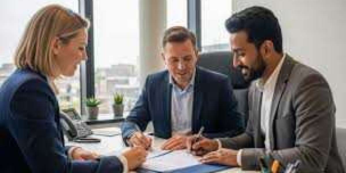 The Role of a Criminal Lawyer: Protecting Rights and Ensuring Justice