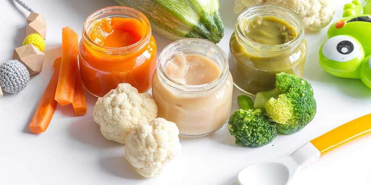 First Foods, First Steps: A Journey into Baby Nutrition