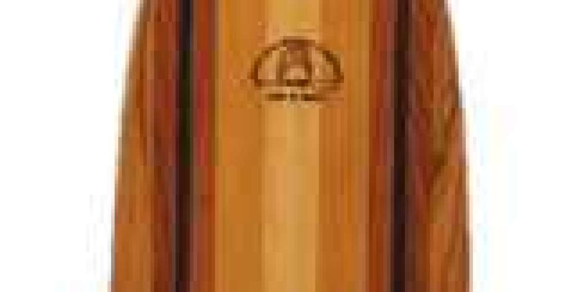 Grey Owl Pathfinder Canoe Paddle – Tradition, Performance, and Canadian Craftsmanship