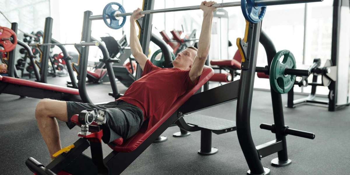 Choosing the Right Fitness Center in Fullerton: What to Look for in Your Ideal Gym