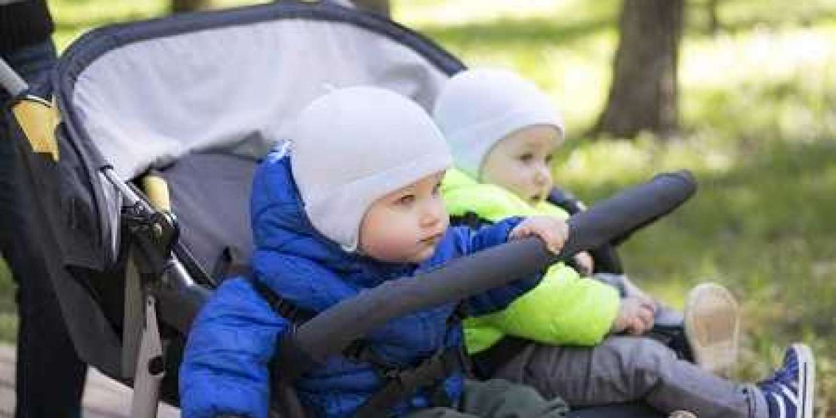 How Do You Choose Safe and Practical Twin Baby Accessories?