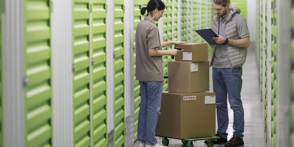 Self Storage in Hamilton: Your Complete Guide to Smart Space Solutions