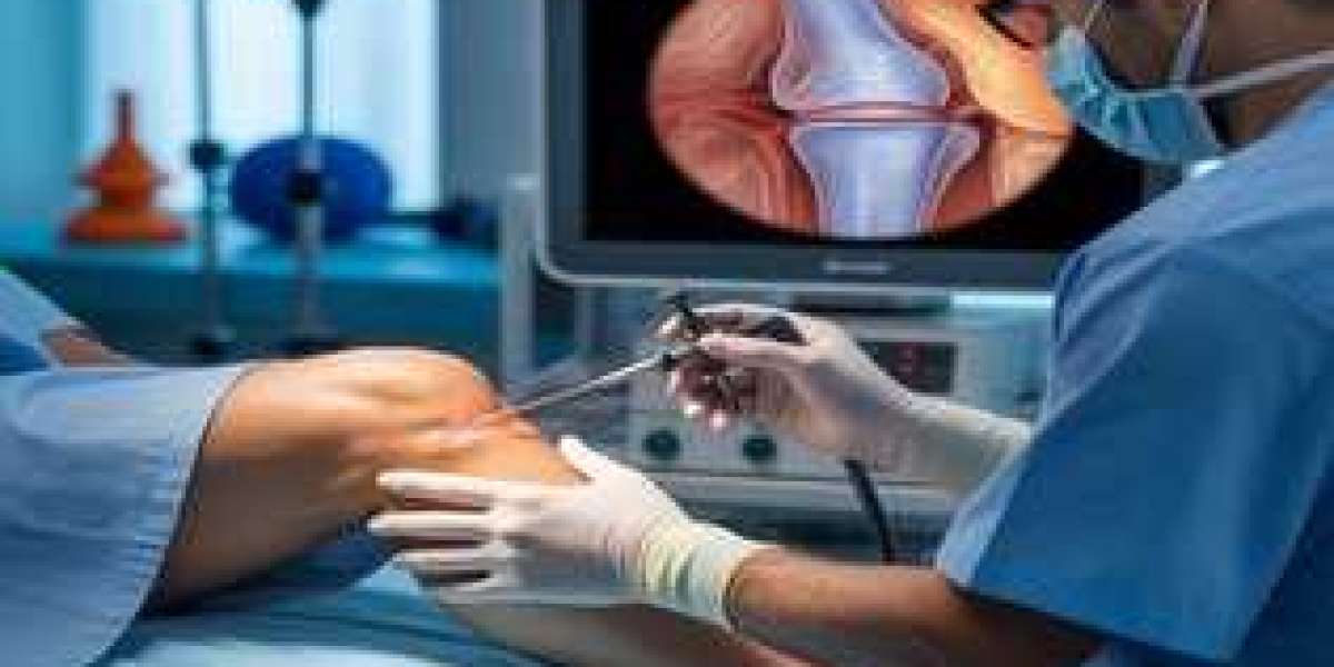 Is Knee Joint Arthroscopy Right for You?