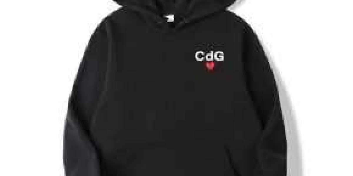 Comme des Garçons Clothing: The Epitome of Avant-Garde Fashion