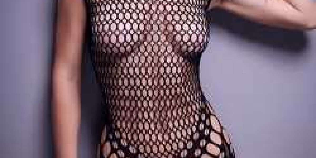 bondage hood with penis gag yn420